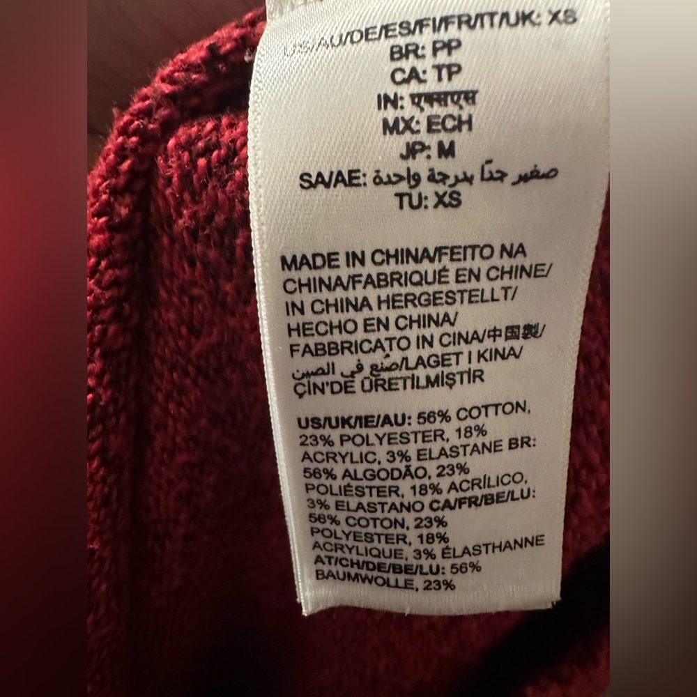 Amazon Essentials Deep Red Sweater - Picture 4 of 4